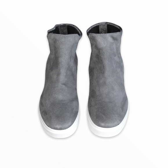 Soda Women’s Ankle Sneakers - Picture 2 of 7